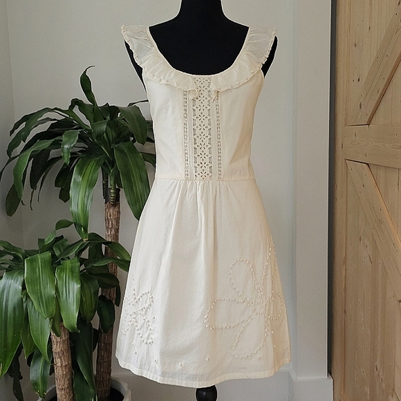 JUICY COUTURE size 6 Women's‎ Ivory Angel Knotted Embroidered Strap Dress - Picture 1 of 10